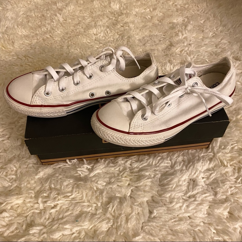 White converse